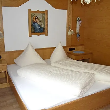 Ferienwohnung Tux Lägenhet